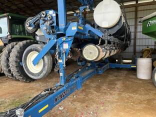 2012 Kinze 3600