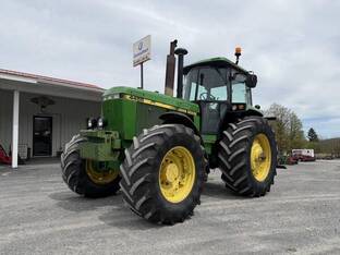 1992 John Deere 4455