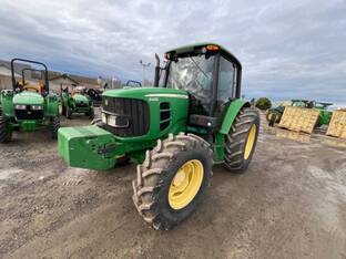 2010 John Deere 6430
