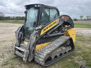 2023 New Holland C332