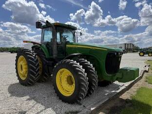 2002 John Deere 8520