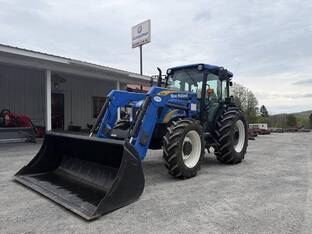 2011 New Holland T4040