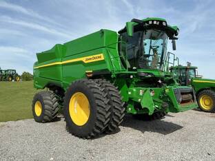 2025 John Deere S7 800