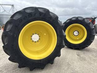 Goodyear 1250/35R46