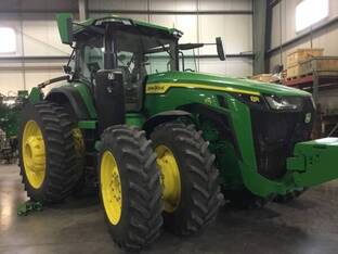 2025 John Deere 8R 370