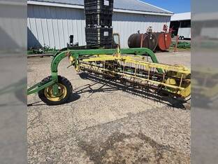 John Deere 660