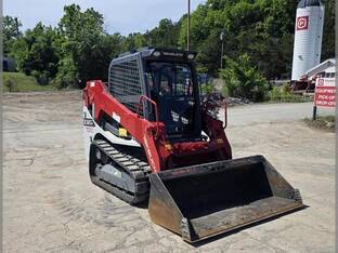 2025 Takeuchi TL10V2
