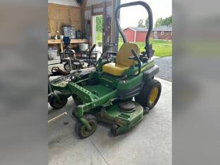 2011 John Deere Z925A