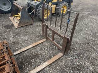 New Holland 48