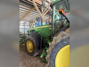 2004 John Deere 8320