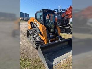 2025 Case TV450B