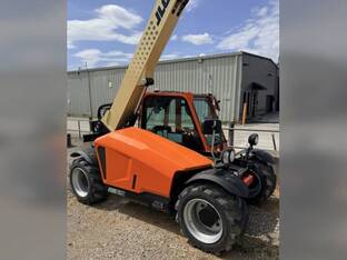 2025 JLG AG519 TELEHANDLER, CAB, PALLET FORKS