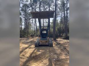 John Deere 329D