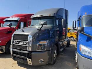 2019 Mack ANTHEM 64T