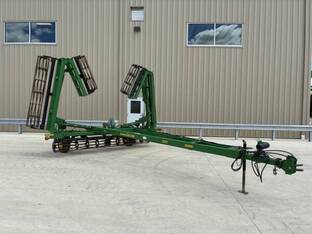 2008 John Deere 200