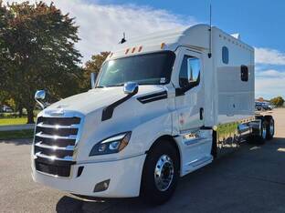 2026 Freightliner CASCADIA 126