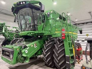 2024 John Deere S780