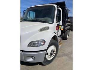 2021 Freightliner BUSINESS CLASS M2 106