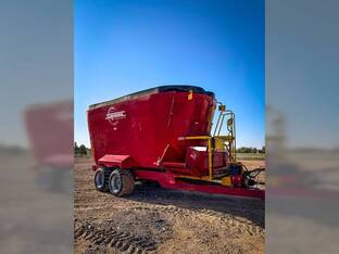 2023 Supreme International 1700TR