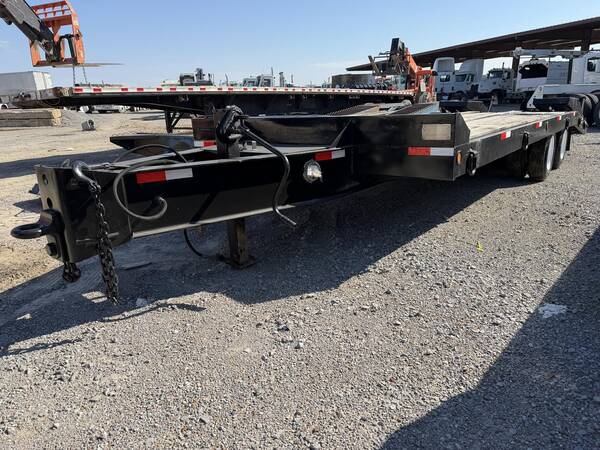 2007 Eager Beaver 20 ton pintle trailer