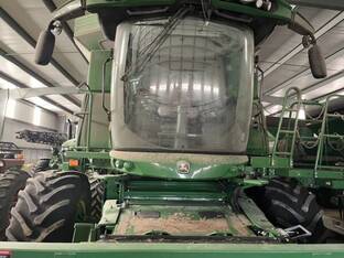 2024 John Deere S760