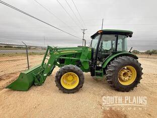 2013 John Deere 5100E