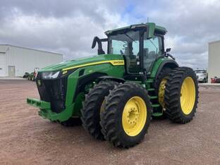 2023 John Deere 8R 410