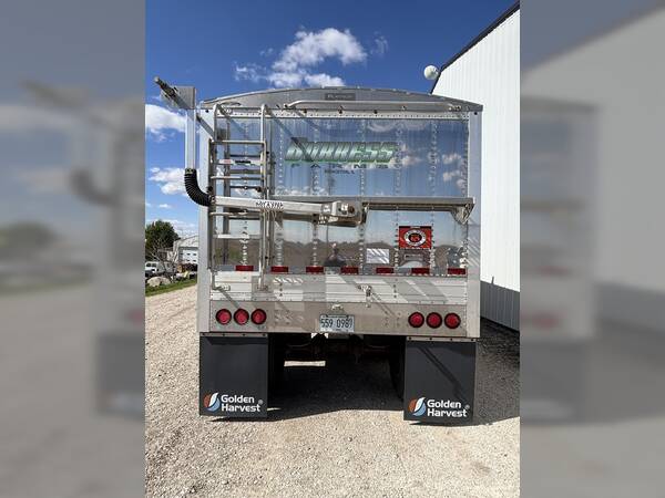 2014 Stoughton ahv-421t-ar-s