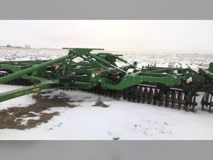 2023 John Deere 2660VT