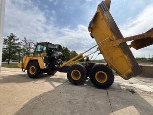 2020 Komatsu HM300-5