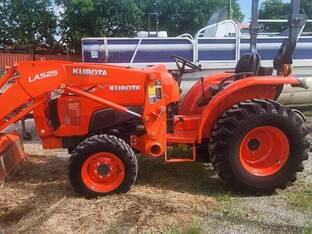 2017 Kubota L3901HST