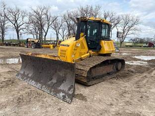 2023 Komatsu D61PXi-24