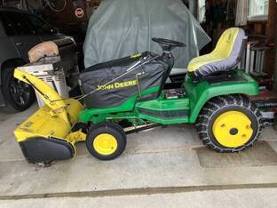 2000 John Deere 325