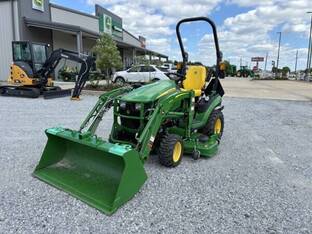 2022 John Deere 1025R