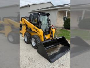 2026 Gehl R165