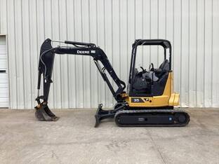 2023 John Deere 35 P