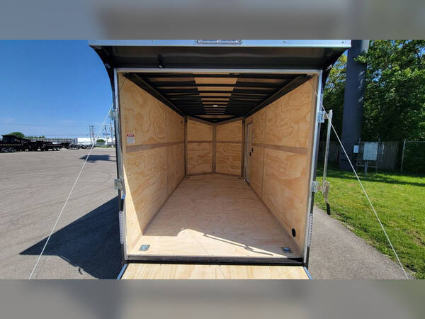 2026 United 7'x14' 7k / 7' interior / enclosed trail