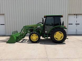 2022 John Deere 5065E