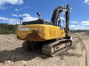 2015 John Deere 350G LC