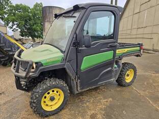 2023 John Deere XUV865M Diesel HVAC Cab