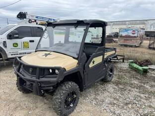 2022 John Deere GATOR XUV 835M