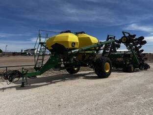 2007 John Deere 1890