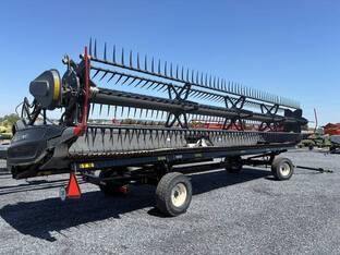 2023 Gleaner 9330