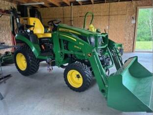 2023 John Deere 2025R