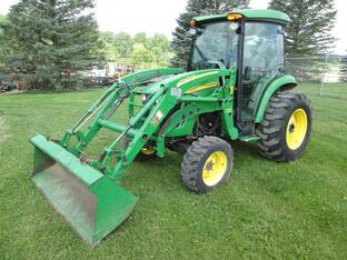 2009 John Deere 4320