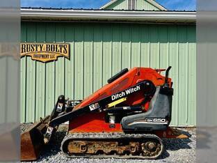 2009 Ditch Witch SK650