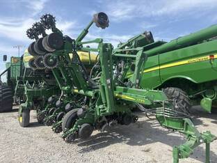 2018 John Deere 1795