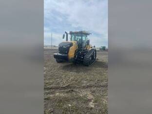 2019 Challenger MT743