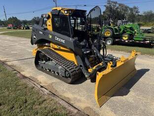 2026 John Deere 335 P 2D