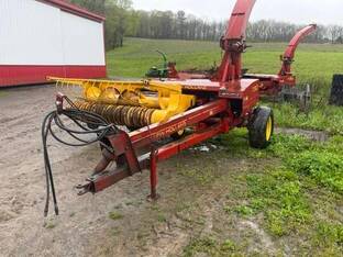 New Holland 790W